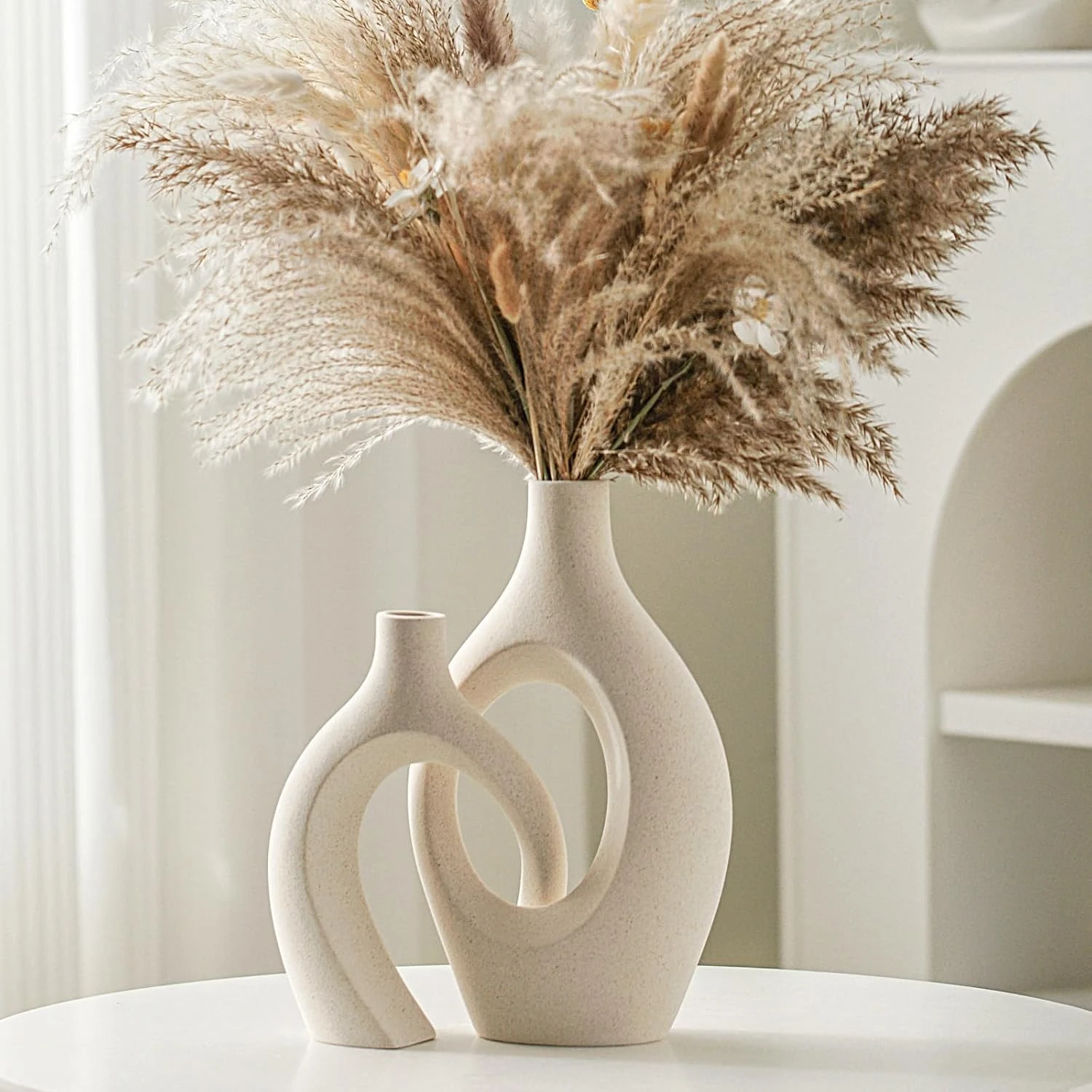 Lvases Snuggle Hollow Ceramic Vase Set